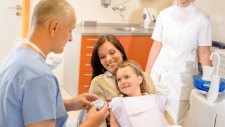kids’ dental specialist Ontario