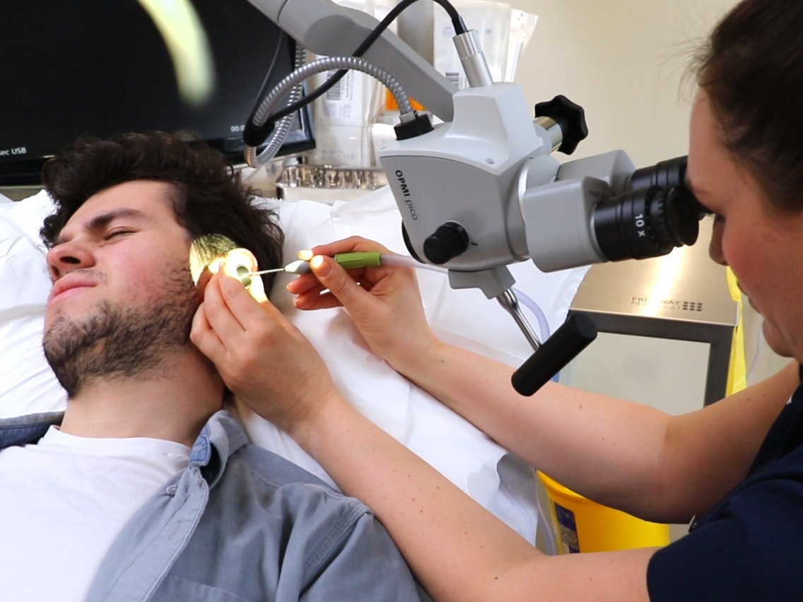 Vacuum Ear Wax